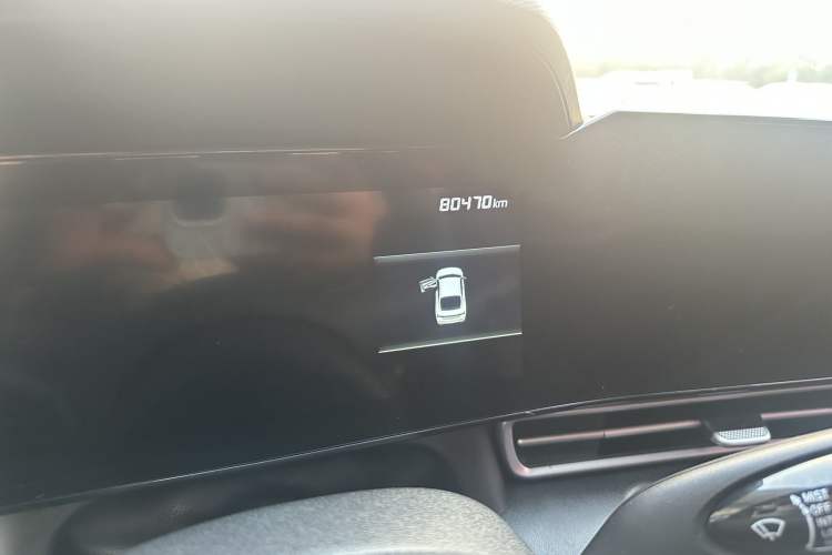 Used Hyundai Elantra 2021 1.5L CVT LUX Prestige Edition
