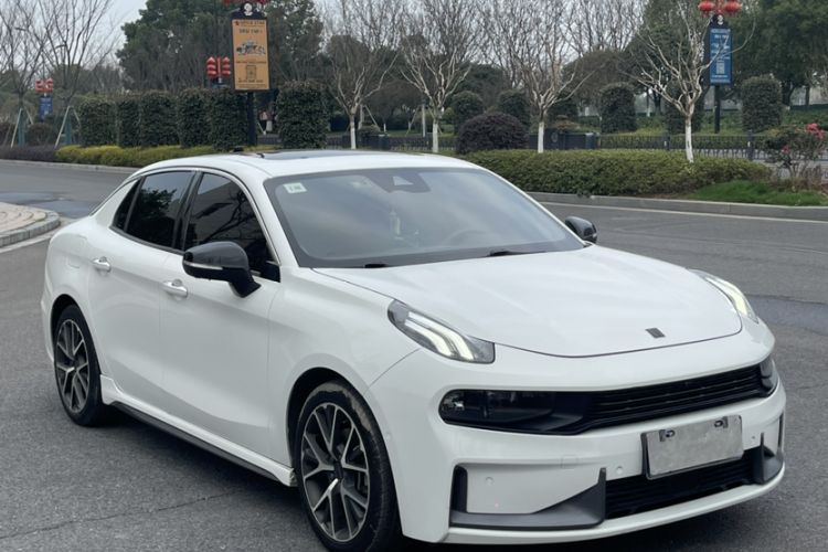 Used Lynk & Co 03 2020 1.5TD DCT JingPro Edition
