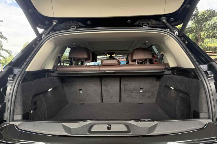 Used BMW X5 2022 Restyled xDrive 30Li Luxury Version M Sport Package