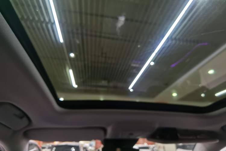 Used Hongqi HS5 2019 2.0T Smart Connect Flagship All-Wheel-Drive Version
