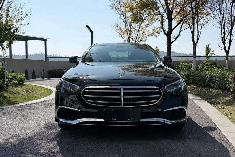 Used Mercedes-Benz E-Class 2021 E 300 L Stylish Model
