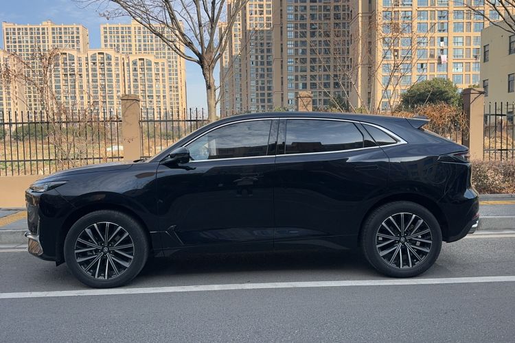 Used Changan UNI-K 2023 2.0T Two-Wheel Drive Enjoyment Version
