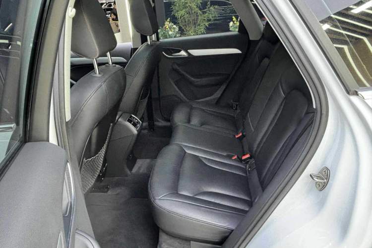 Used Audi Q3 2016 35 TFSI Fashion Model
