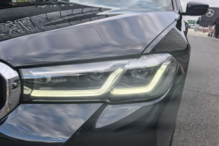 Used BMW 5 Series 2021 530Li Luxury Edition M Sport Package
