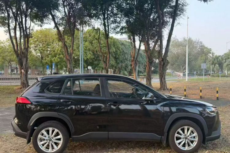 Used Toyota Corolla Cross 2024 2.0L Pioneer Edition
