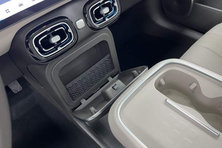 Used AION UT 2025 420 Prestige Edition
