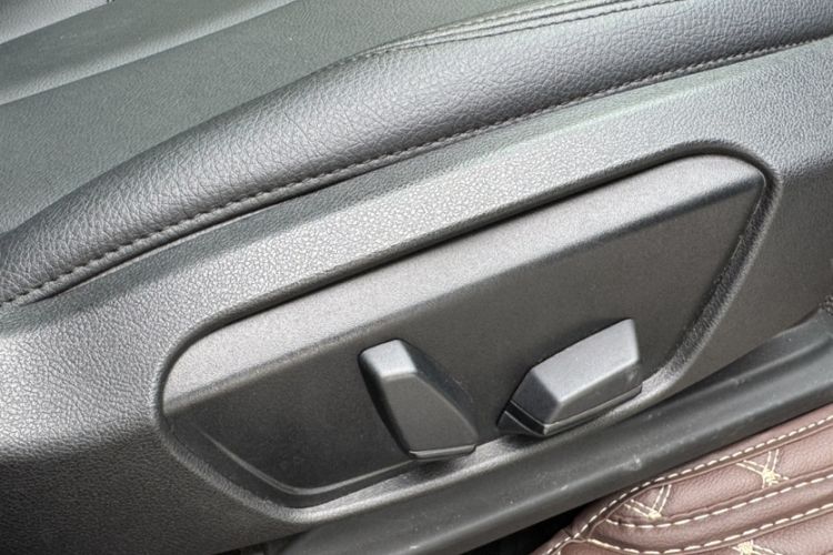 Used BMW X1 2018 sDrive20Li Leading Model
