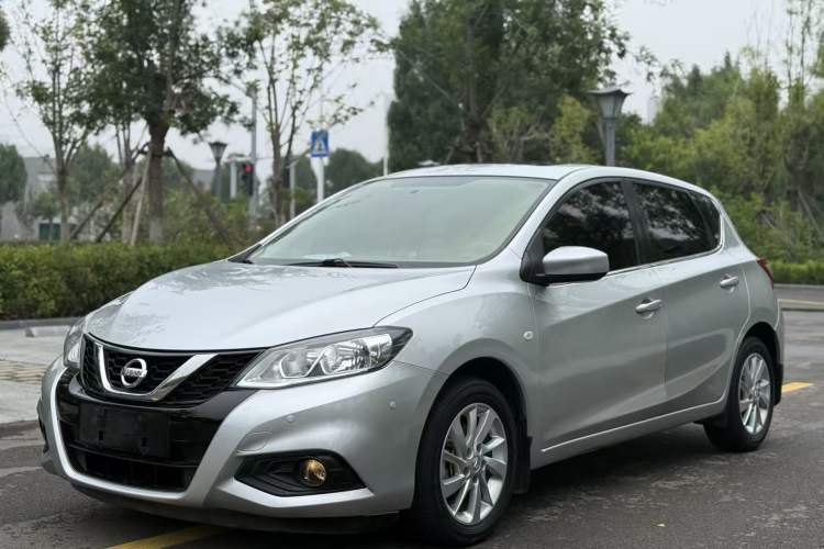 Used Nissan Tiida 2016 1.6L CVT Cool Dynamic Edition
