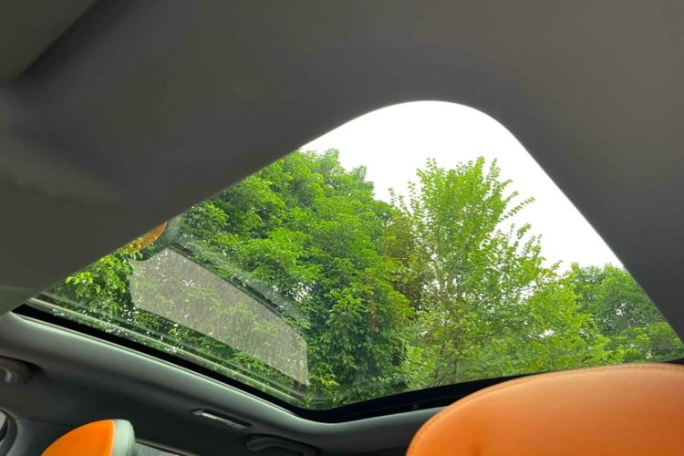 Used Changan UNI-V 2022 1.5T Prestige Version
