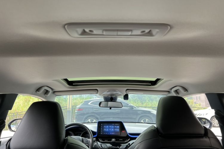 Used Toyota C-HR 2021 2.0L Luxury Edition
