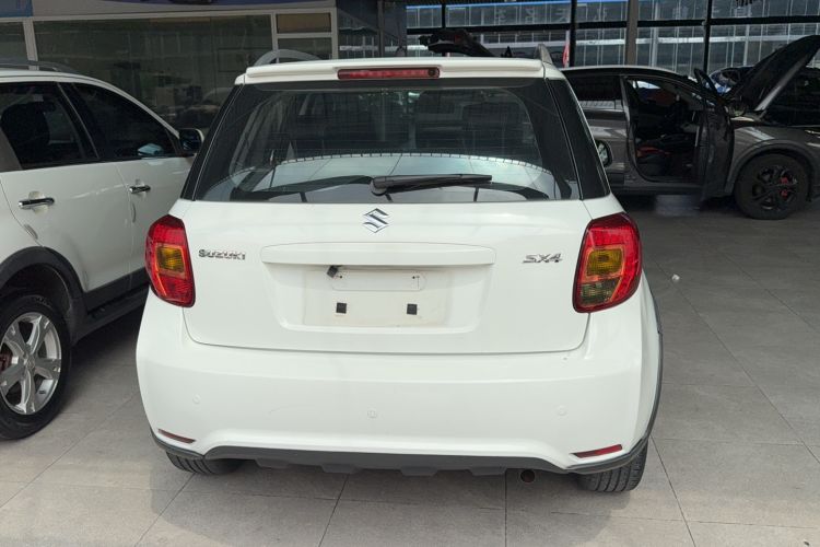 Used Suzuki SX4 2013 1.6L Automatic CoolRide Model
