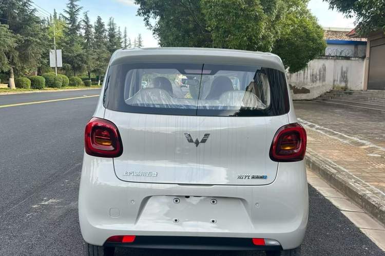 Used Wuling Hongguang MINIEV 2025 Four-Door Version Advanced Edition
