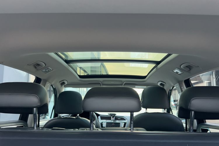 Used Volkswagen Tiguan L 2017 380TSI Automatic All-Wheel-Drive Luxury Edition