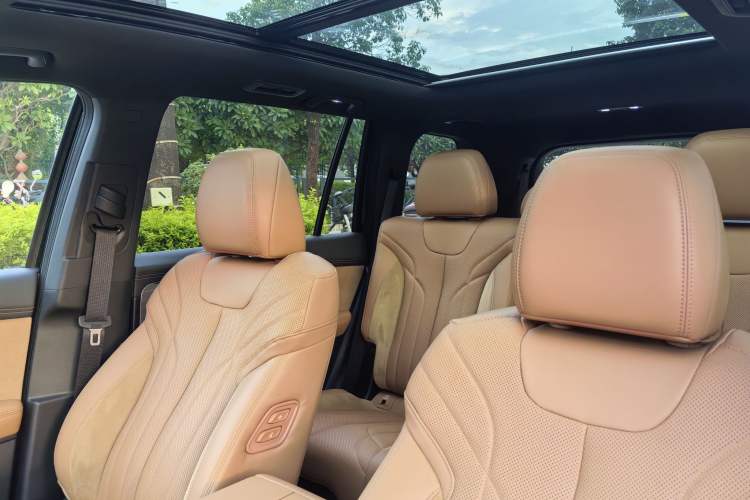 Used GAC Trumpchi ES9 2024 PHEV with 143 km Max
