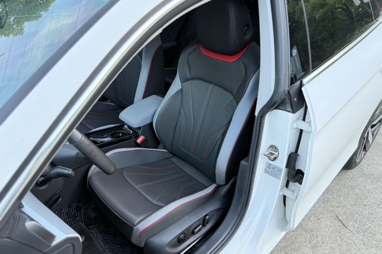 Used Volkswagen Lamando 2023 Lavida L 280TSI DSG Cool & Spicy Edition
