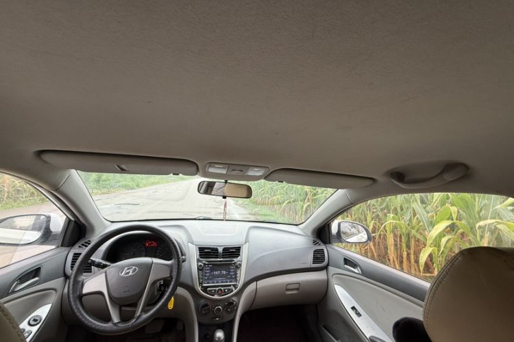 Used Hyundai Verna 2014 1.4L Automatic Smart GLS
