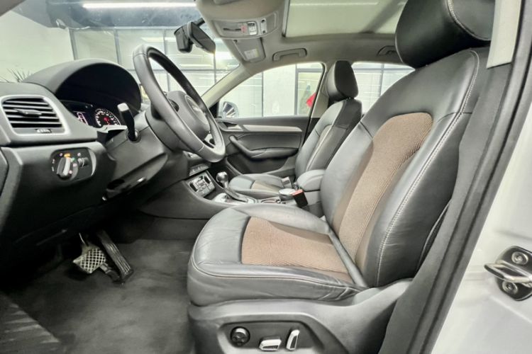 Used Audi Q3 2017 30 TFSI Fashion Model
