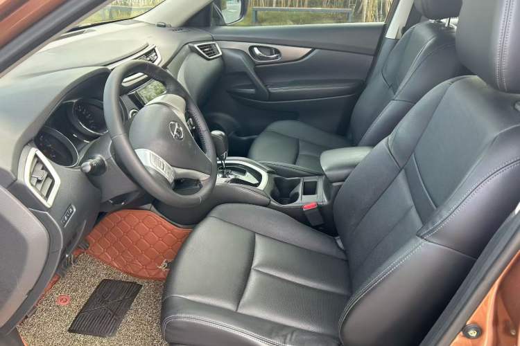 Used Nissan X-Trail 2014 2.0L CVT Comfort Edition 2WD
