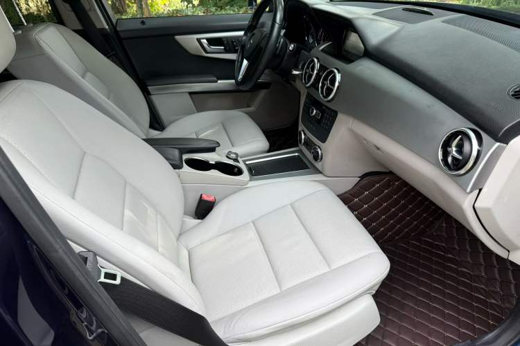 Used Mercedes-Benz GLK-Class 2014 GLK 260 4MATIC Dynamic Model