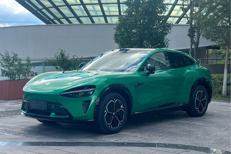 Used  YU7 2025 Ultra-Long Range Rear-Wheel Drive Version
