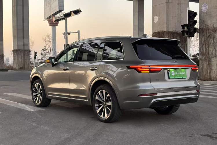 Used Li Auto ONE 2020 Extended-Range 6-Seater Version
