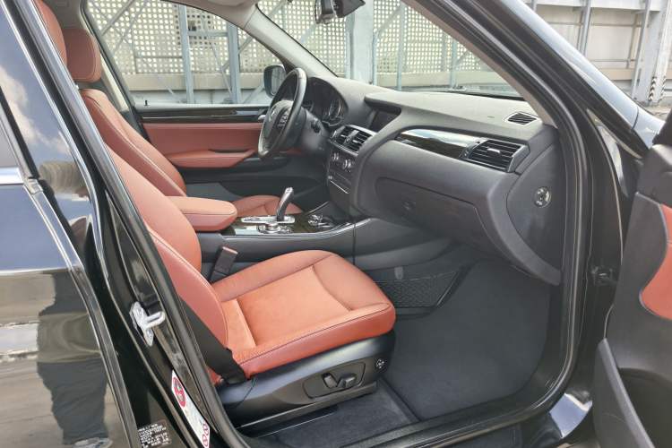 Used BMW X3 2013 Facelifted xDrive20i Luxury Edition