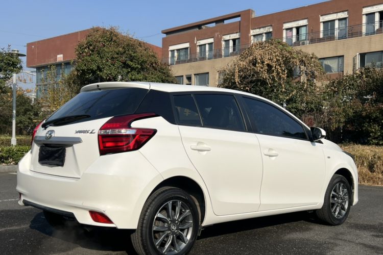 Used Toyota YARiS L 2016 Revised 1.5E CVT Charming Edition