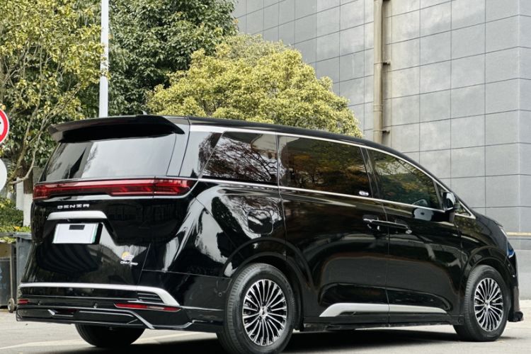 Used Denza D9 2022 DM-i 970 Four-Wheel Drive Flagship Model
