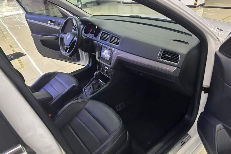 Used Volkswagen Gran Lavida 2017 180TSI DSG Comfort Edition