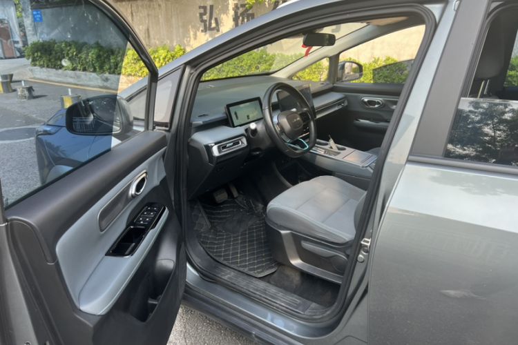 Used AION Y 2023 Plus 510 Enjoy Edition
