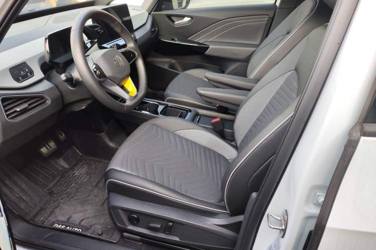Used Volkswagen ID.3 2024 Outstanding Edition
