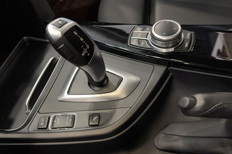 Used BMW 3 Series GT 2019 320i Sport Edition
