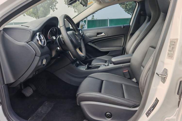 Used Mercedes-Benz GLA 2018 GLA 200 Fashion Model