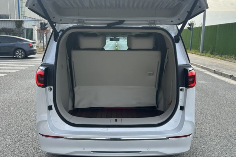 Used Buick GL8 2020 ES Land Cruiser 653T Comfort Edition
