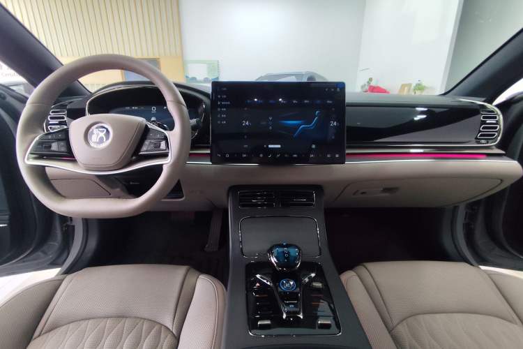 Used BYD Han 2025 EV Intelligent Driving Edition 701KM LiDAR Flagship Model
