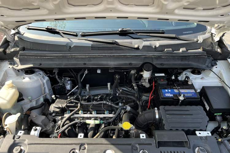 Used Soueast DX3 2016 1.5L Manual Luxury Version
