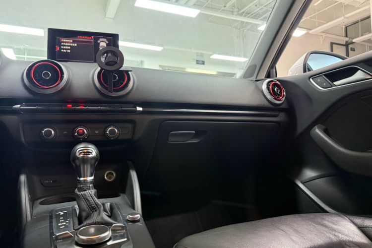 Used Audi A3 2019 Sportback 35 TFSI Fashion Edition China VI Emission Standard