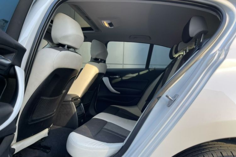 Used BMW 1 Series 2015 118i Urban Design Package
