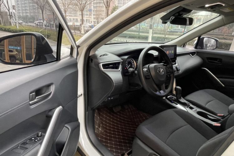 Used Toyota Corolla Cross 2022 2.0L Pioneer Edition
