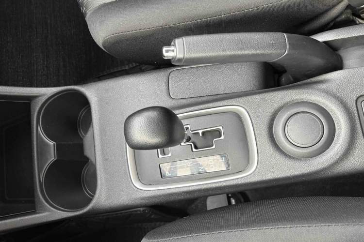 Used Mitsubishi Outlander 2013 2.0L Two-Wheel Drive Sport Navigation Version 5 Seats
