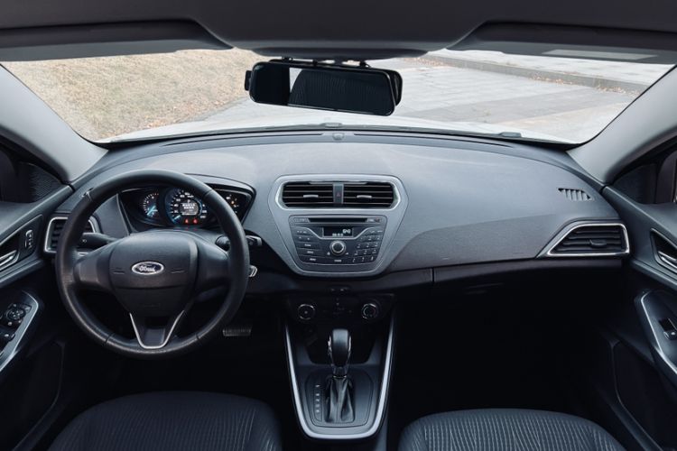 Used Ford Escort 2019 Revised 1.5L Automatic ZhiXiang Version China VI Standard