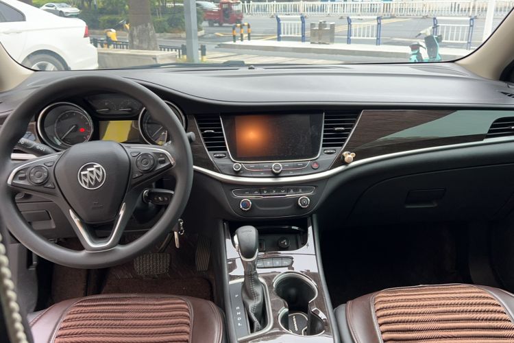 Used Buick Verano 2018 Sedan 20T Dual-Clutch Leading Model
