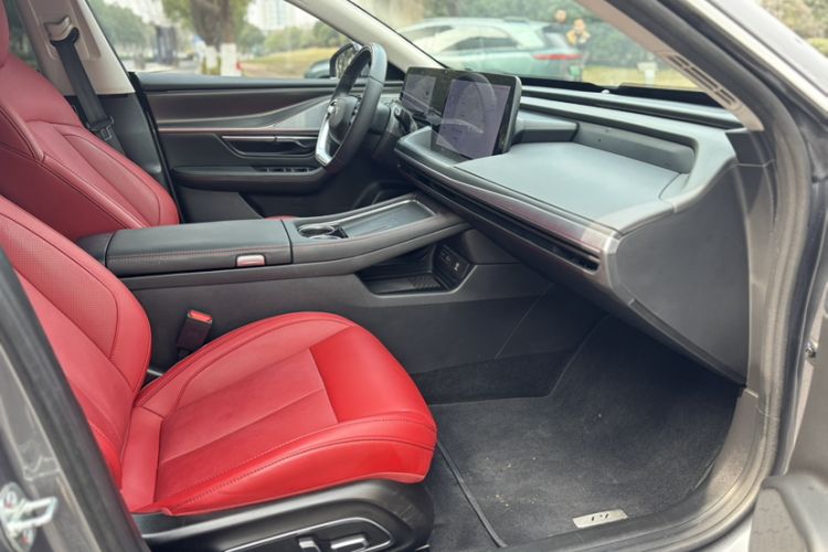 Used XPeng P7 2023 P7i 702 Pro