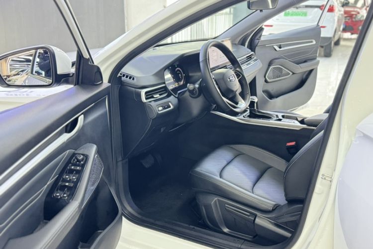 Used Geely Auto Emgrand 2023 4th Generation Champion Edition 1.5L CVT Luxury Model