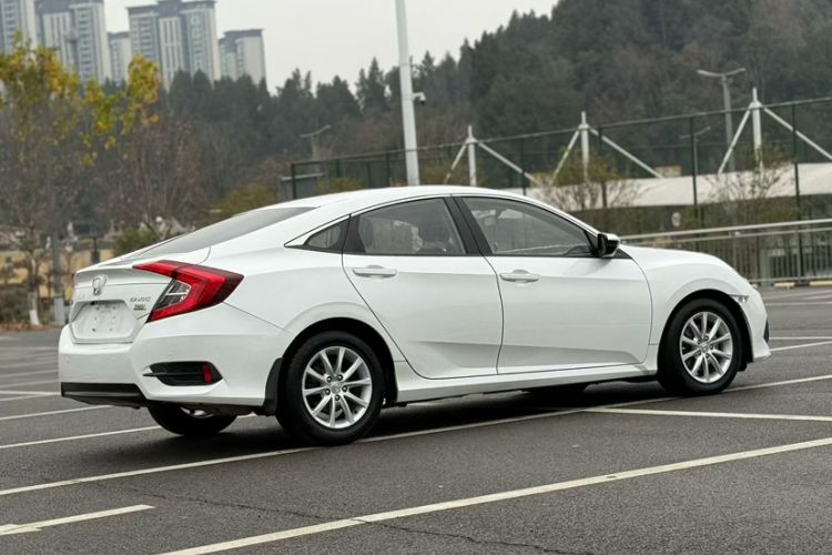 Used Honda Civic 2016 180TURBO CVT Comfort Version