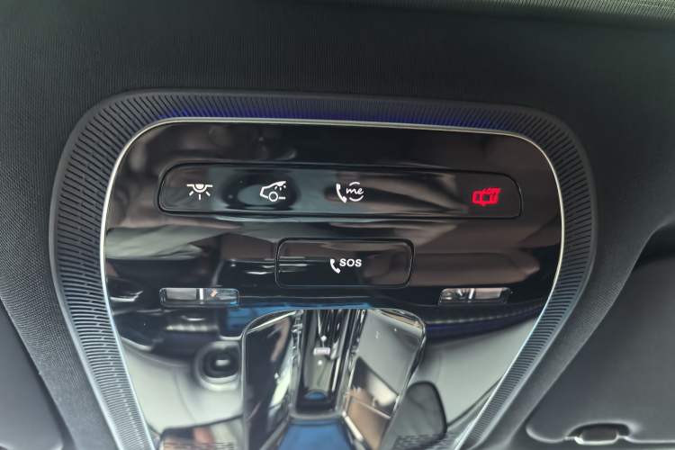 Used Mercedes-Benz GLC 2024 GLC 260 L 4MATIC Luxury Model 5 Seats
