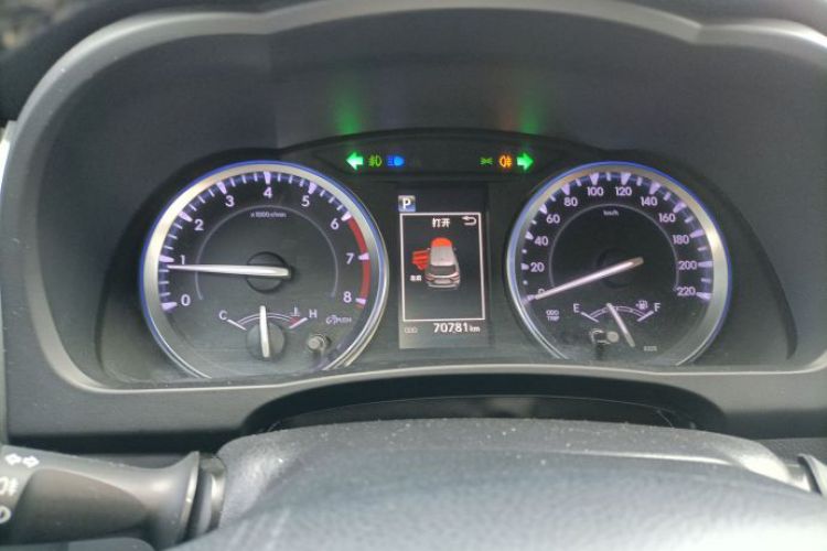 Used Toyota Highlander 2018 2.0T Four-Wheel Drive Prestige Version 7 Seats China VI Standard