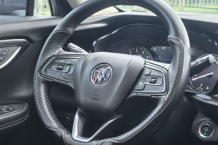 Used Buick Envision 2022 Encore S 552T Two-Wheel Drive Elite Model
