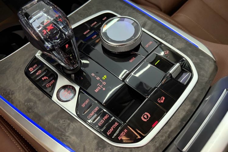 Used BMW X5 2021 xDrive40i Luxury Model with M Sport Package
