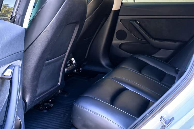 Used Tesla Model 3 2022 Rear-Wheel-Drive Version
